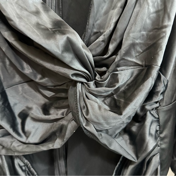 Simplee Plus Black Satin Deep V-neck Twist Front Mini Bodycon Dress 2XL - Picture 6 of 12